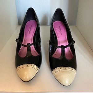 Isaac Mizrahi heels size 8 1/2